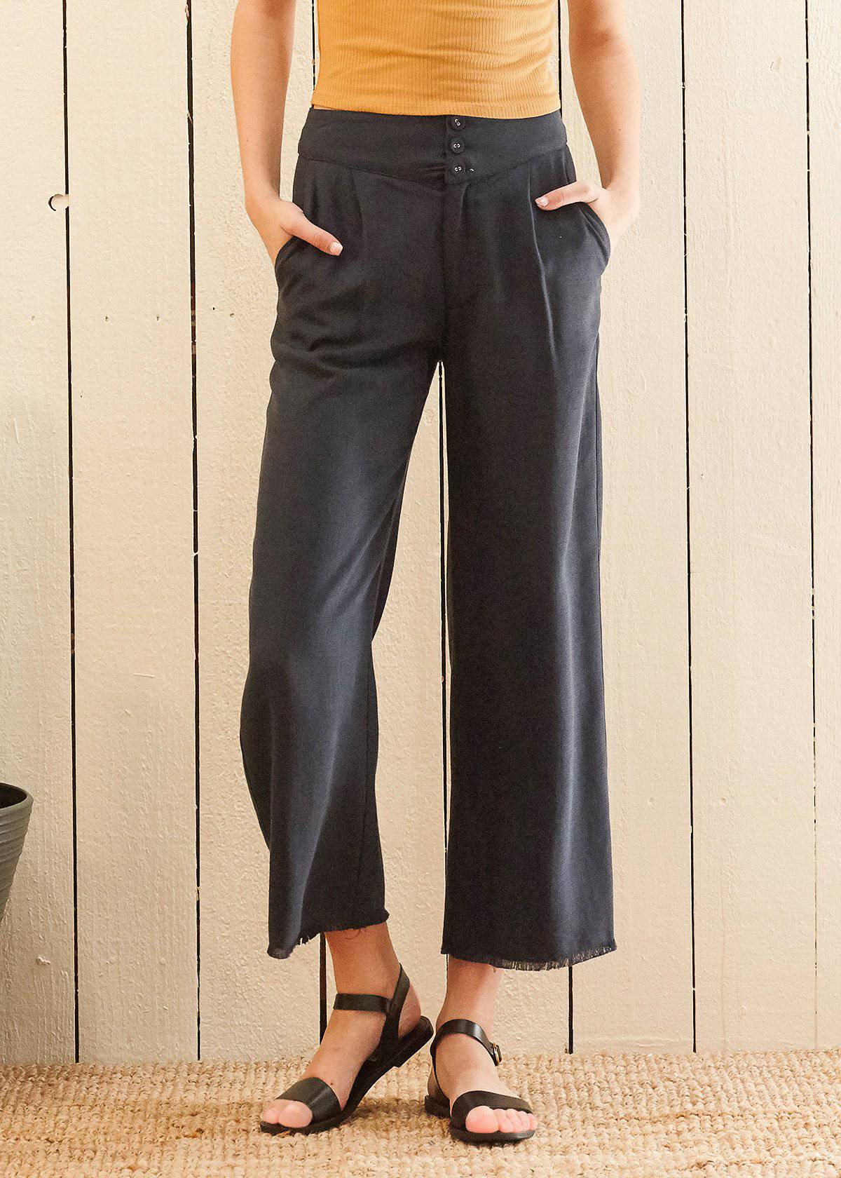 Women's Fringe Hem Cropped Pants in Navy - My Store