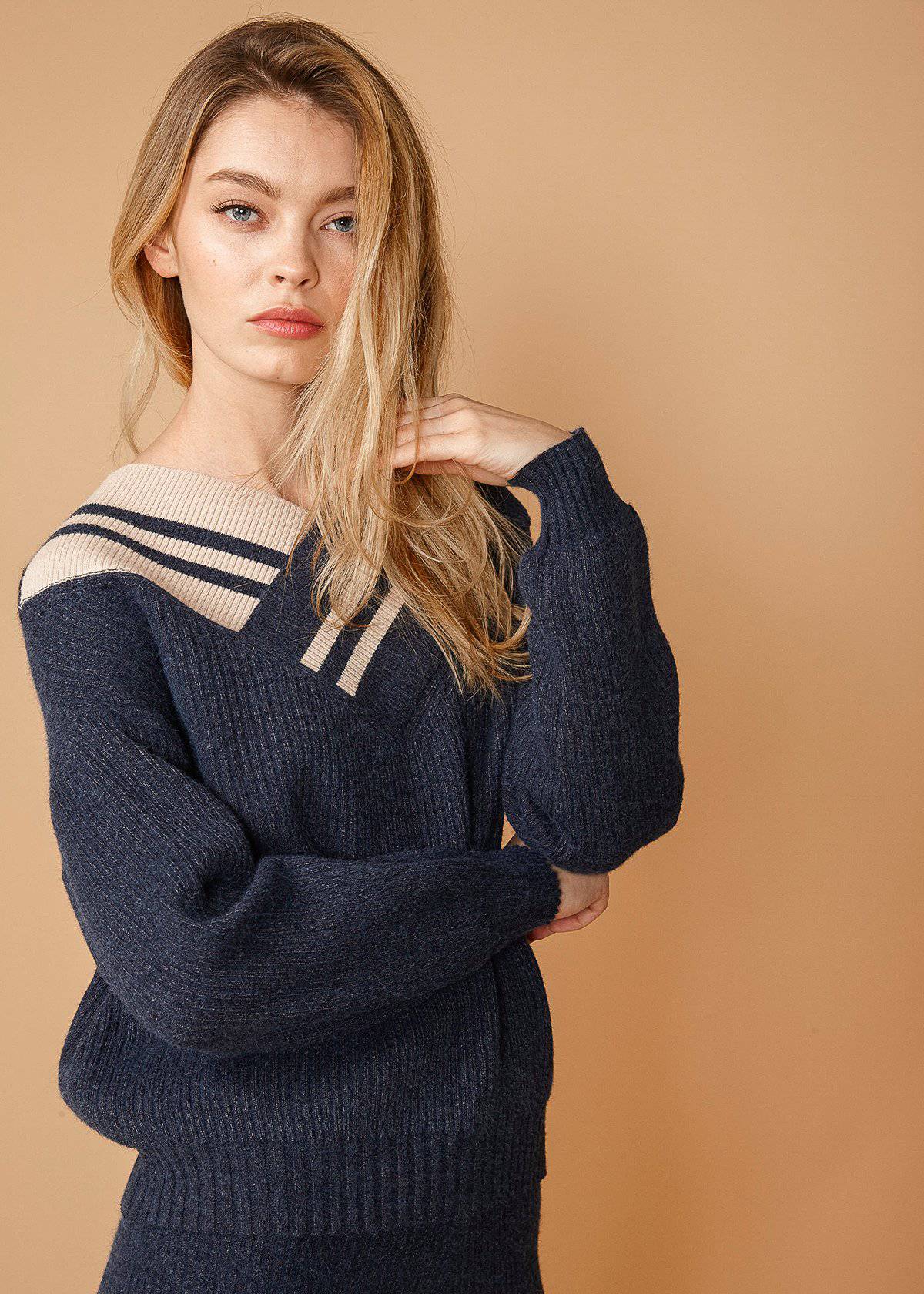 Women's Varsity Sweater in Midnight - My Store