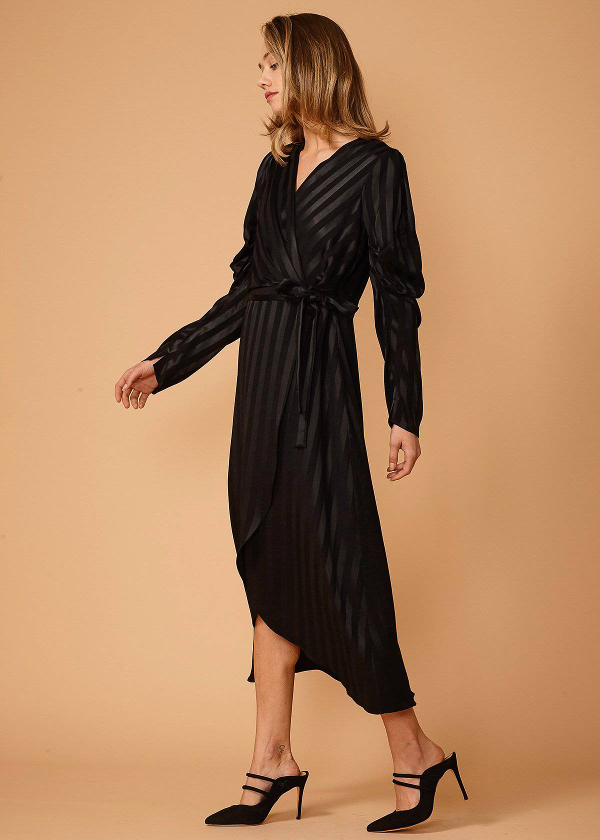 Women's Puffy Shoulder Dress in Black Stripe - My Store