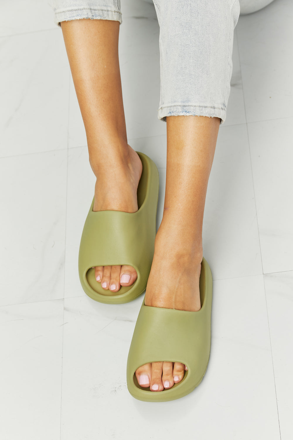 NOOK JOI In My Comfort Zone Slides in Green - My Store