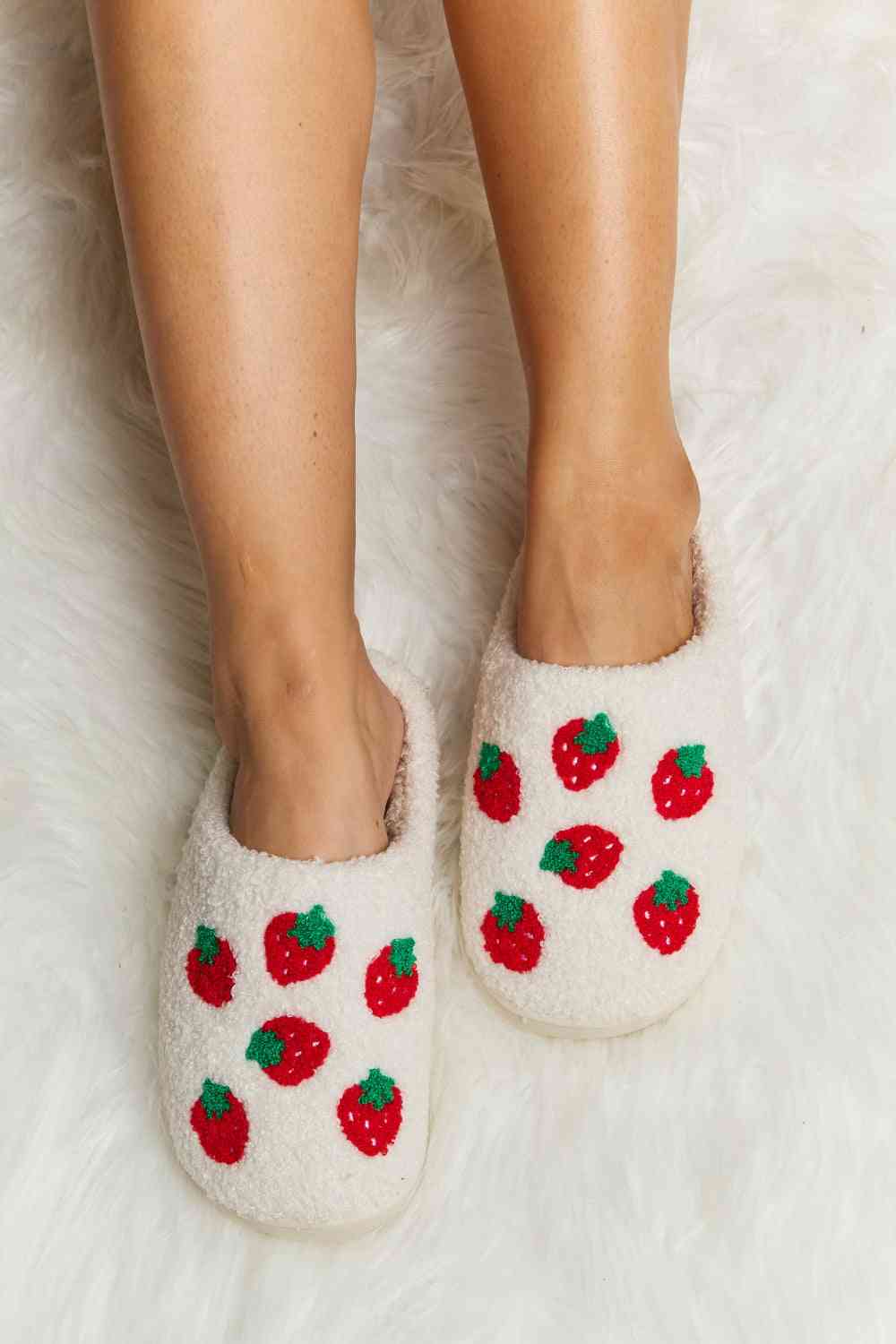 Melody Printed Plush Slide Slippers - My Store