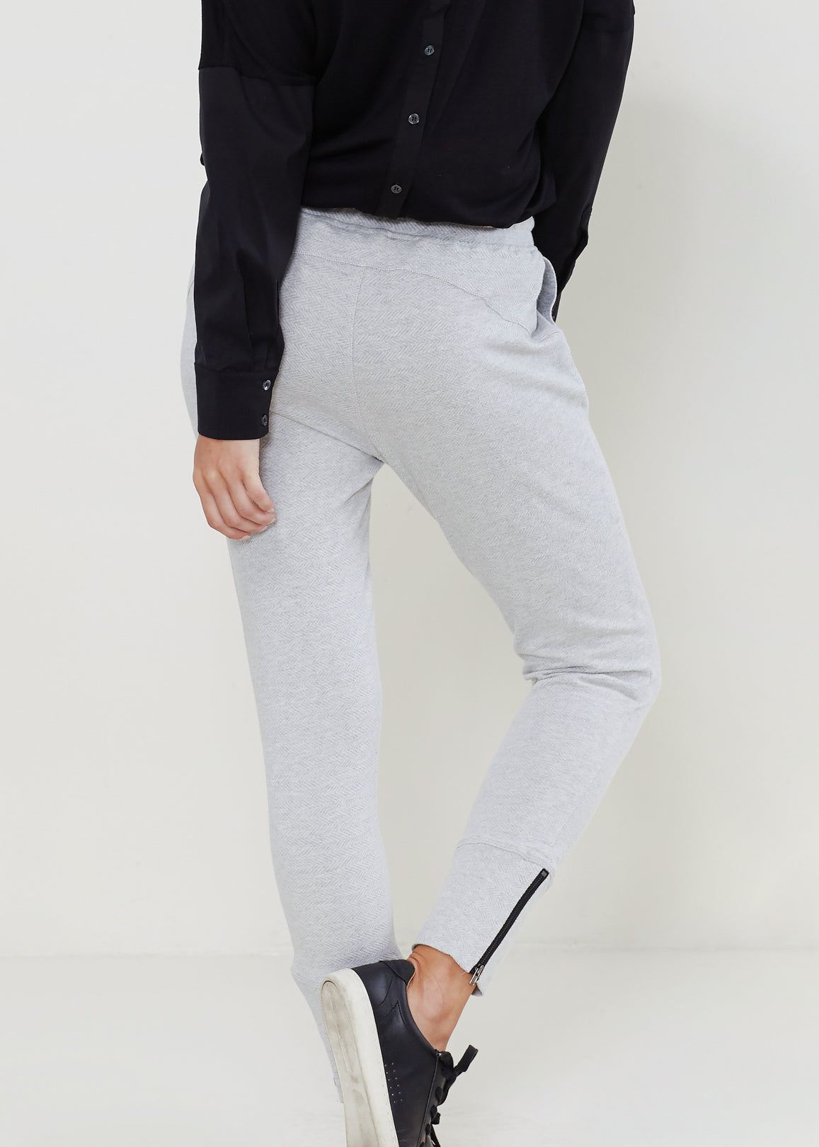 Women's Drawstring Waist Fitted Jogger Pants In Heather Grey - My Store