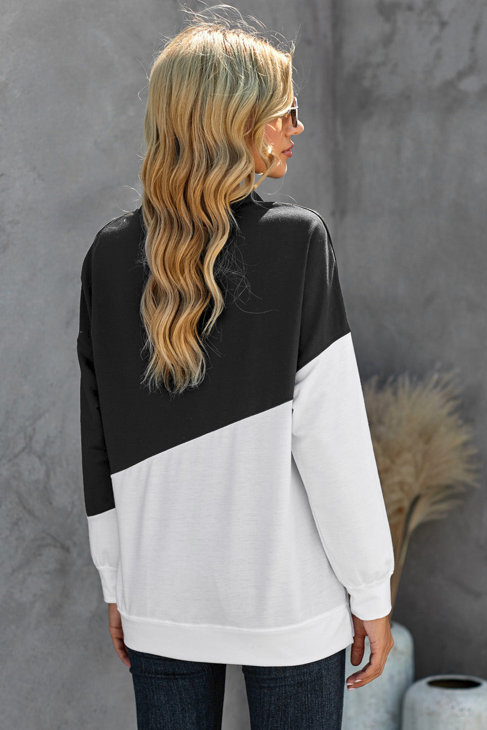 Black White Patchwork Dropped Shoulder Sleeve Sweatshirt - My Store