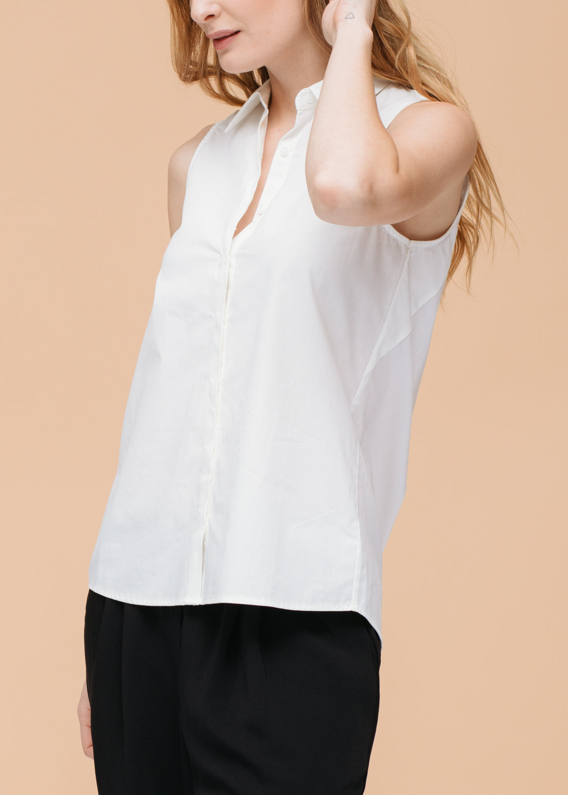 Women's Basic Sleeveless Poplin Shirt In White - My Store