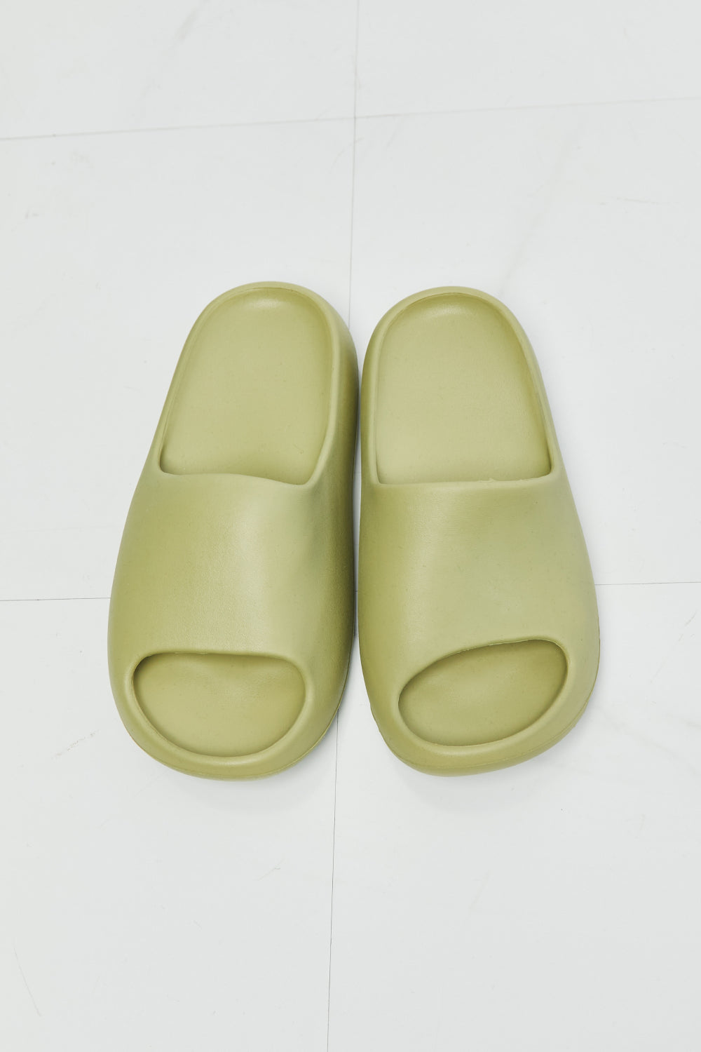 NOOK JOI In My Comfort Zone Slides in Green - My Store