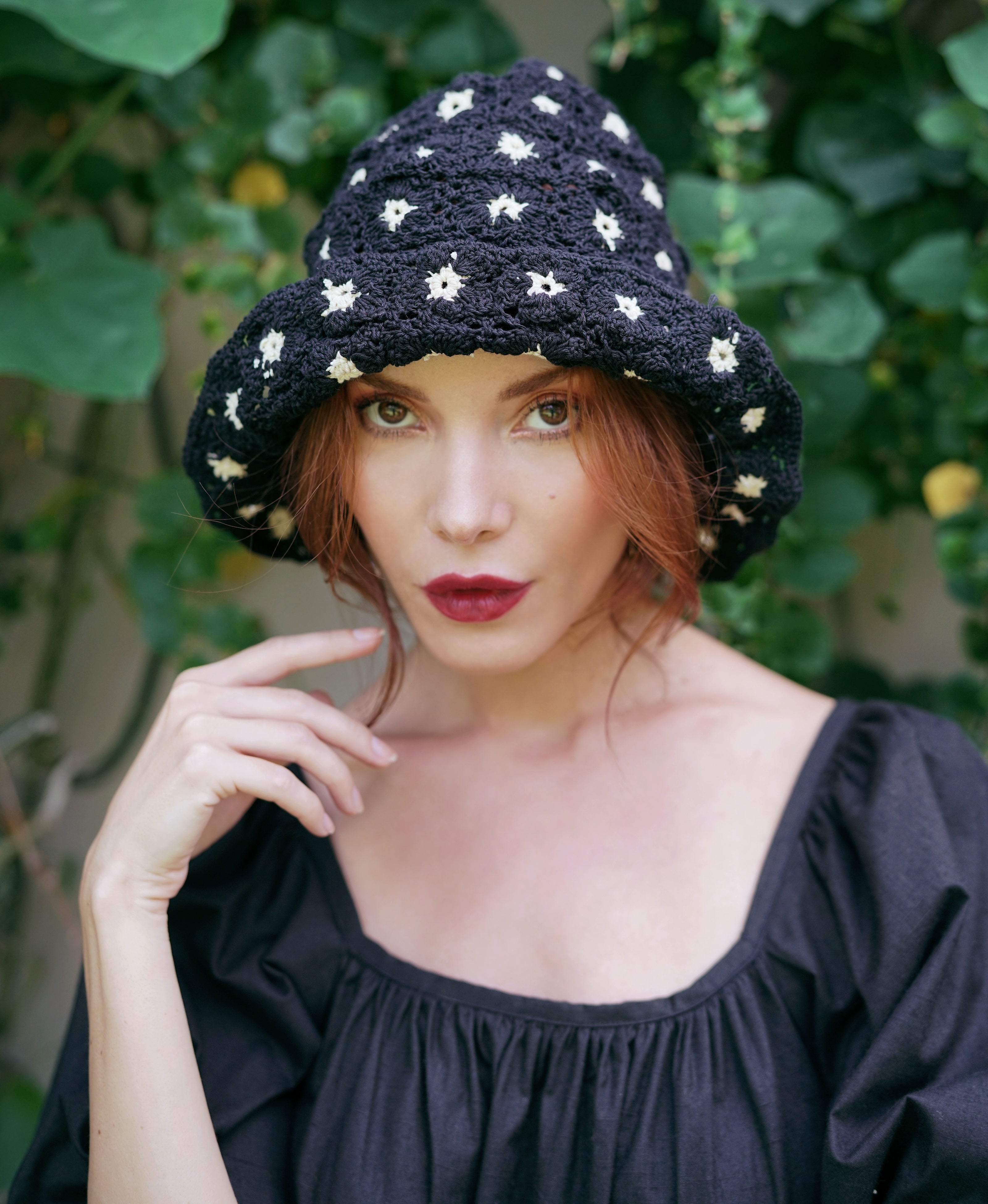 FLORA Crochet Hat In Black - My Store