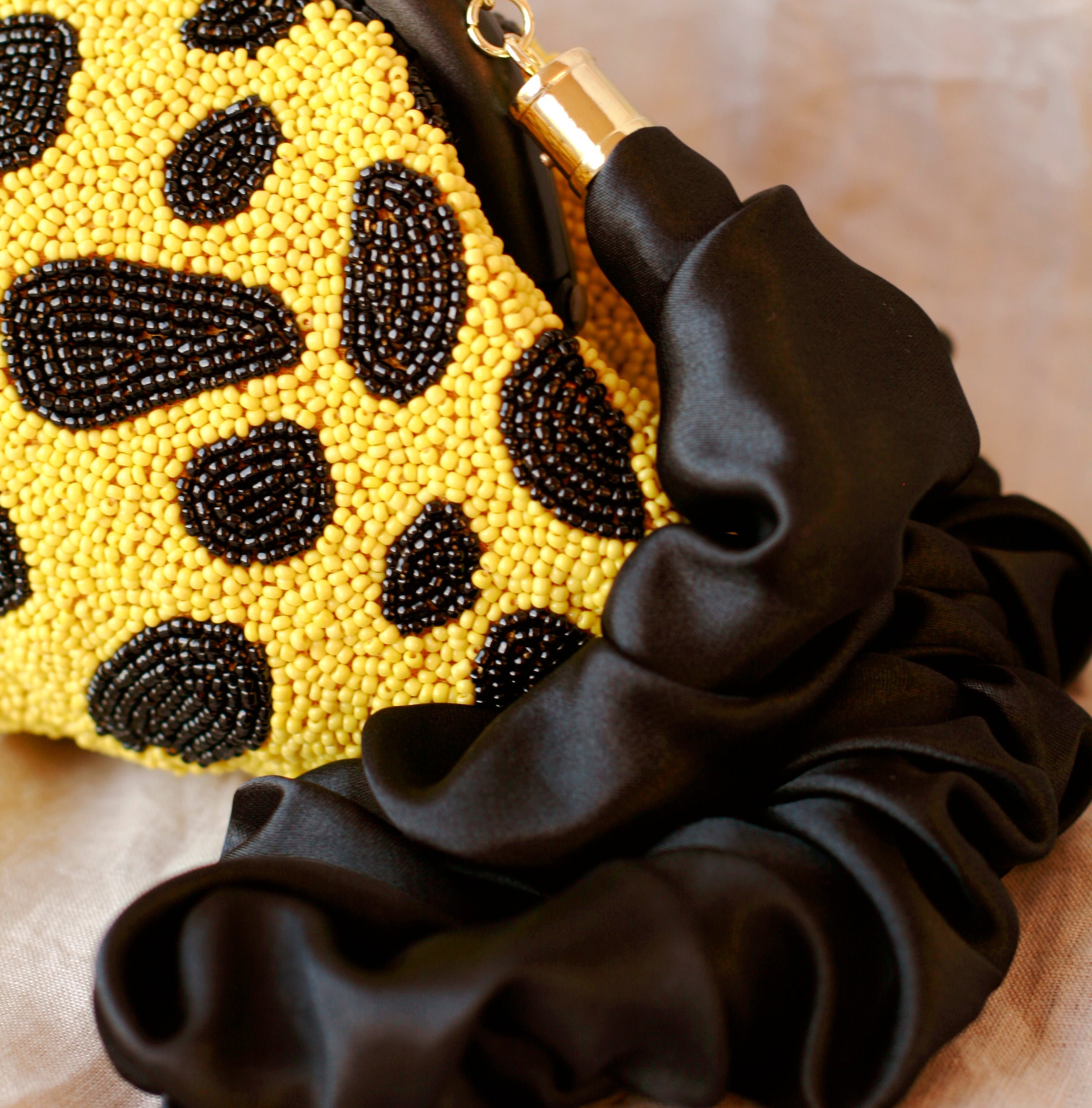 ARNOLDI VENOM Hand-beaded Clutch, in Black & Yellow - My Store