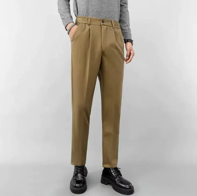 Lightly Mature Woolen Pants: Straight Slim Fit Cropped